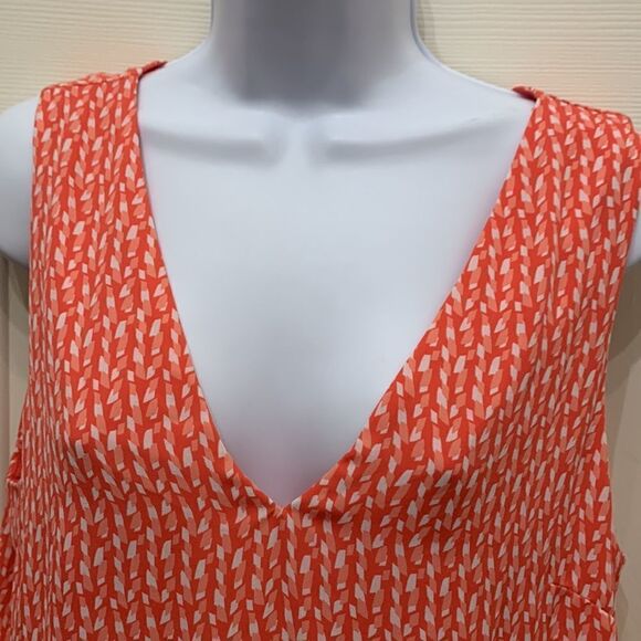 Banana Republic Dress VNeck Short Sleeved Orange White Ruffled Bottom Sz Medium - Picture 6 of 11